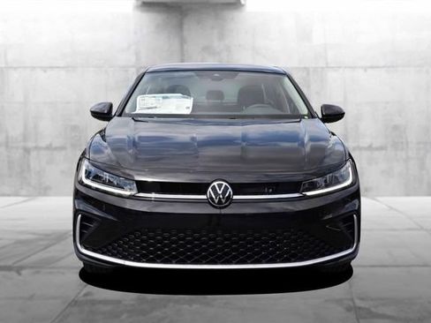 New 2026 Volkswagen Jetta SE FWD image 4