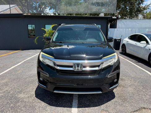 Used 2019 Honda Pilot Touring image 2