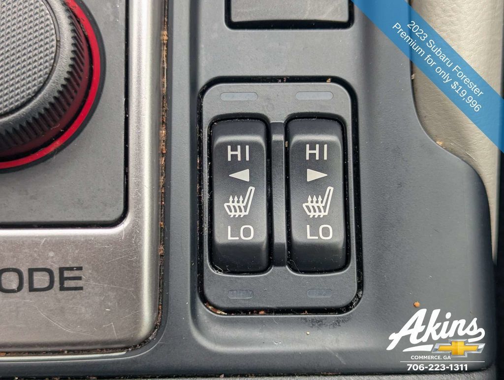Used 2023 Subaru Forester Premium AWD/4WD image 23