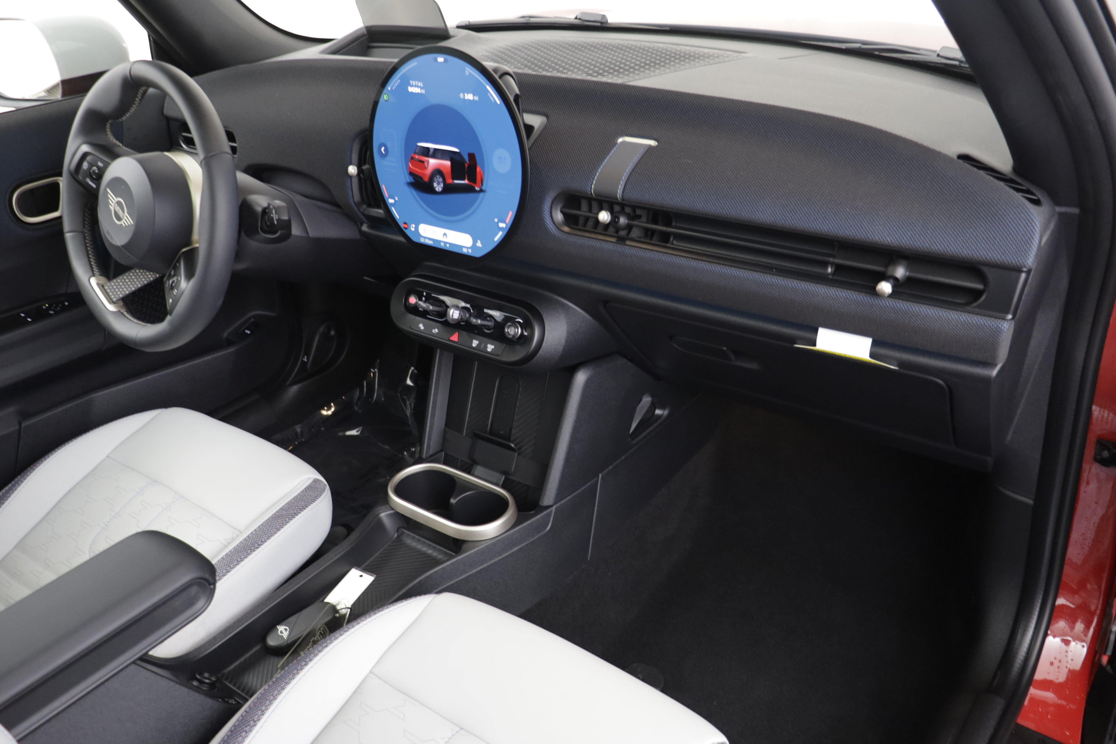Certified 2026 MINI Cooper 2-Door Hardtop FWD image 17