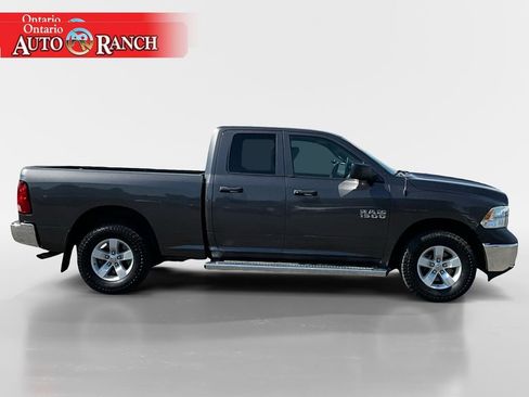 Used 2018 RAM 1500 Tradesman w/ Chrome Appearance Group AWD/4WD image 6