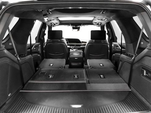 Used 2022 Cadillac Escalade Sport Platinum image 25