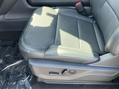 New 2026 Ford Expedition Max Platinum w/ Driver's Package AWD/4WD image 30