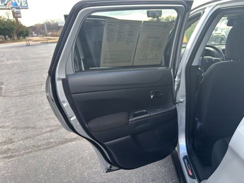 Used 2023 Mitsubishi Outlander Sport ES image 20