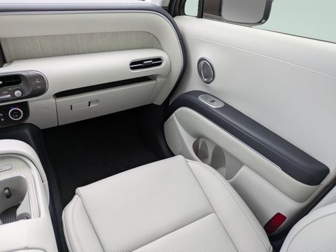 New 2026 Hyundai Palisade Calligraphy FWD image 17