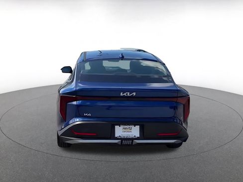 Used 2025 Kia K4 LXS image 12