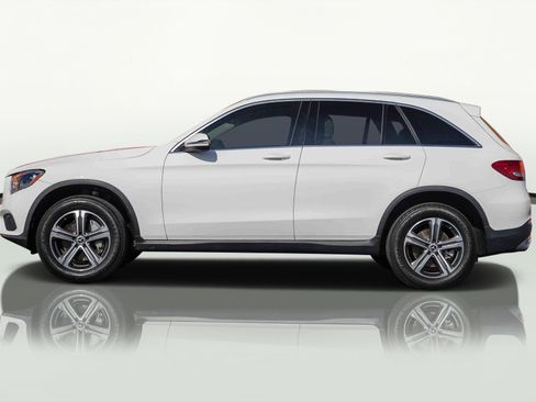 Used 2019 Mercedes-Benz GLC 300 image 6