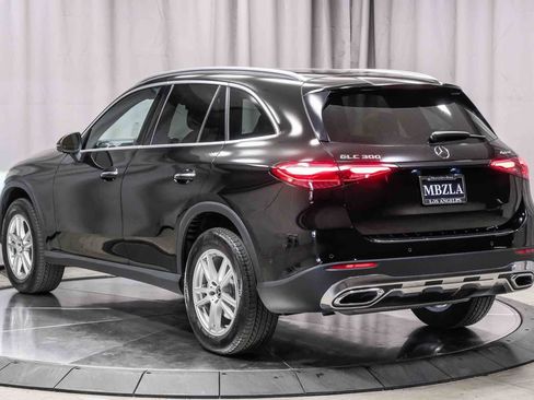Certified 2023 Mercedes-Benz GLC 300 4MATIC image 2