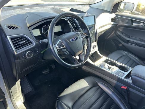 Used 2022 Ford Edge SEL w/ Convenience Package image 10