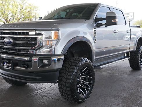 Used 2022 Ford F250 Lariat w/ FX4 Off-Road Package image 7