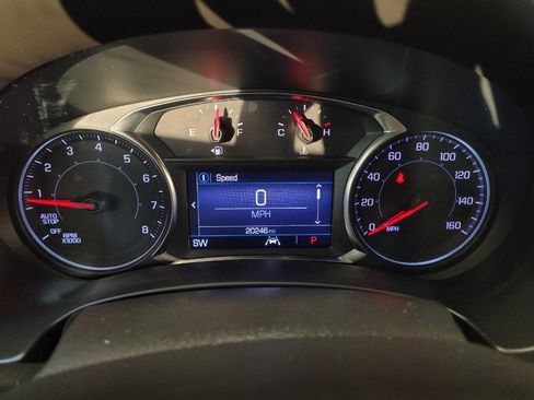 Used 2023 GMC Terrain SLE FWD image 23