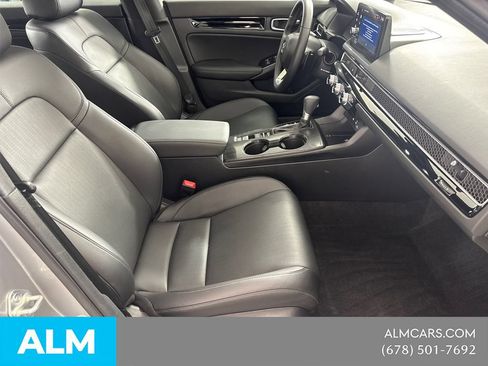 Used 2025 Honda Civic Sport image 16