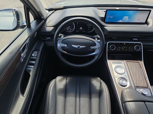 Used 2021 Genesis GV80 2.5T AWD/4WD image 19