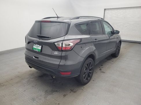 Used 2017 Ford Escape SE w/ Equipment Group 201A image 9