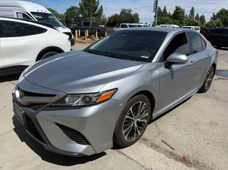 Used 2019 Toyota Camry SE w/ Convenience Package video 1