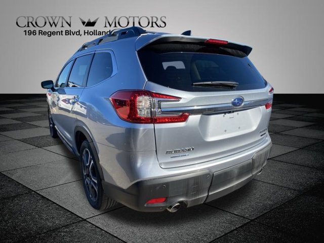 Used 2023 Subaru Ascent Touring AWD/4WD image 12