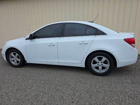 Used 2015 Chevrolet Cruze LT FWD image 8
