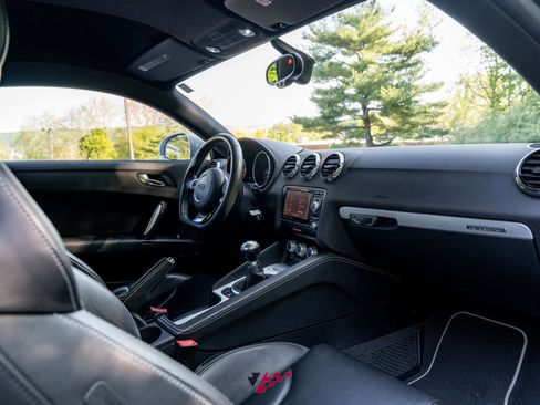 Used 2012 Audi TT RS AWD/4WD image 4