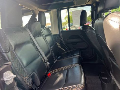 Used 2021 Jeep Wrangler Unlimited Sahara AWD/4WD image 27