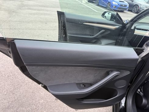 Used 2022 Tesla Model 3 RWD image 22