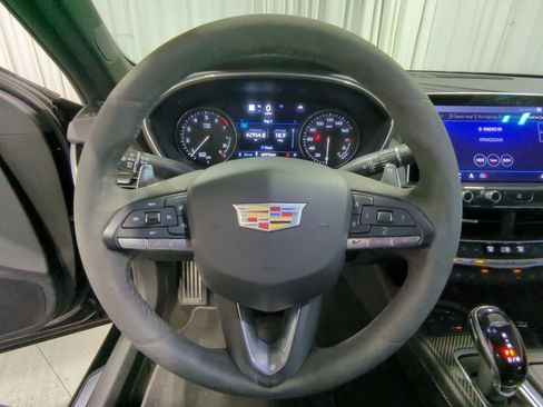 Used 2020 Cadillac CT5 V w/ Premium Package image 28
