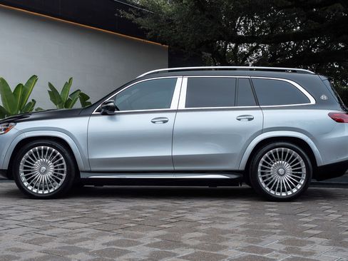 Used 2025 Mercedes-Benz Maybach GLS 600 Maybach GLS 600 image 51