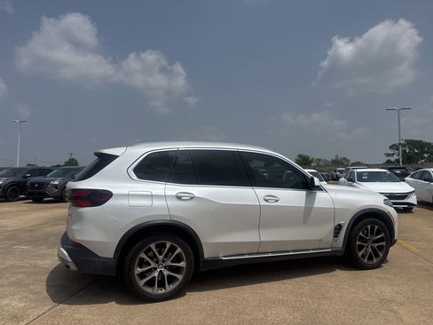 Used 2024 BMW X5 sDrive40i RWD image 22