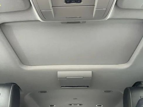 Used 2016 GMC Yukon Denali w/ Open Road Package image 18