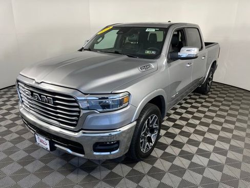 Used 2025 RAM 1500 Laramie image 3
