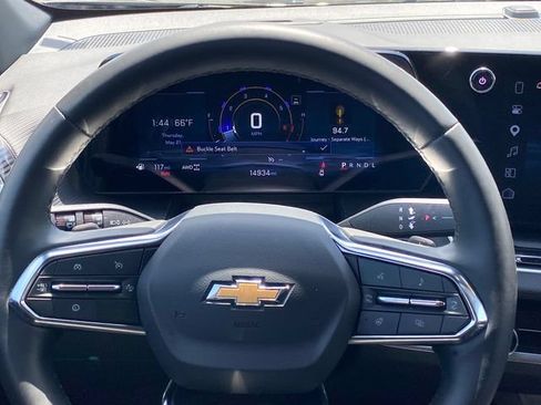Certified 2026 Chevrolet Equinox LT AWD/4WD image 8
