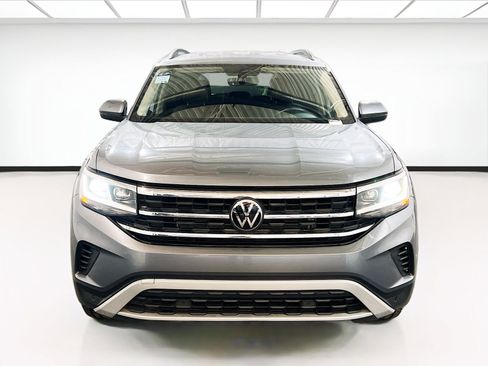 Used 2023 Volkswagen Atlas SE FWD image 2