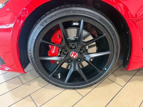 New 2026 Honda Civic Type R image 10