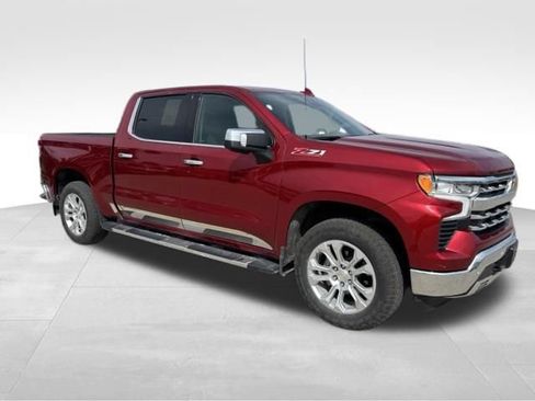 Used 2022 Chevrolet Silverado 1500 LTZ w/ LTZ Premium Package AWD/4WD image 7