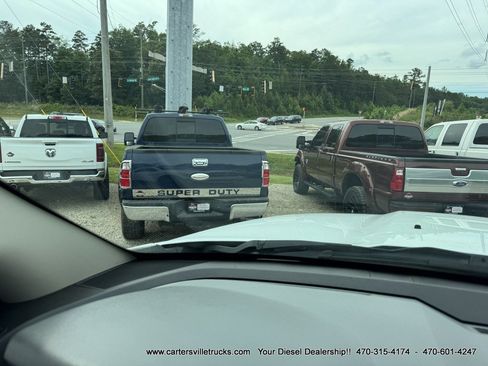 Used 2018 RAM 1500 Classic SLT AWD/4WD image 11