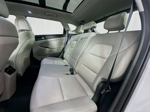 Used 2017 Hyundai Tucson Value AWD/4WD image 25