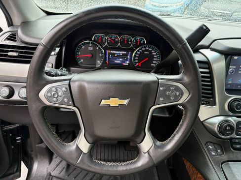 Used 2015 Chevrolet Suburban LTZ image 39