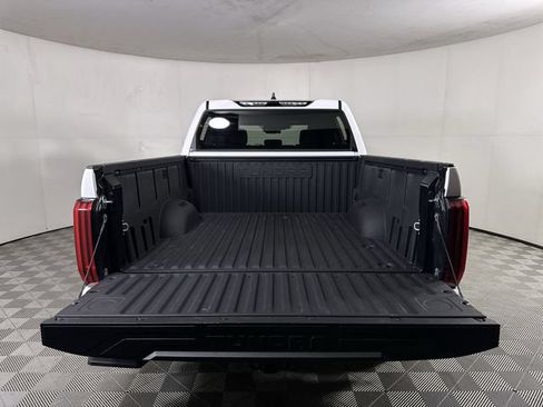 Used 2025 Toyota Tundra SR5 AWD/4WD image 27