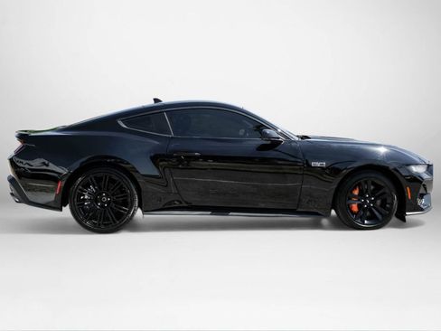 Used 2024 Ford Mustang GT image 5