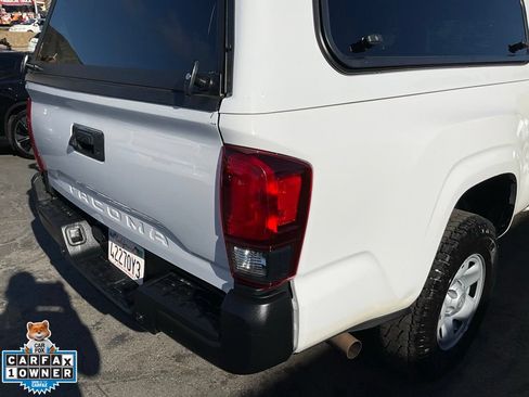 Used 2023 Toyota Tacoma SR AWD/4WD image 75