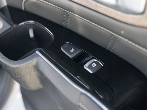 Used 2023 Kia Sorento SX Prestige image 26