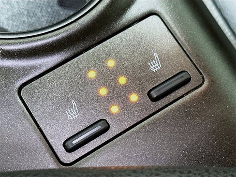 Used 2021 Toyota Camry XSE w/ Carpet Mat Package (TMS) image 21