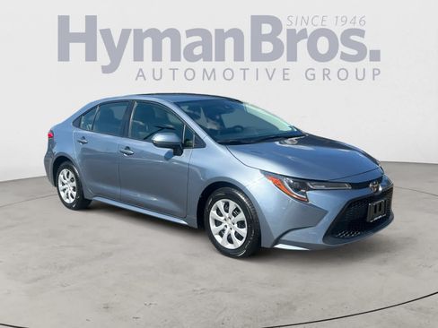 Used 2022 Toyota Corolla LE w/ Carpet Mat Package (TMS) FWD image 1