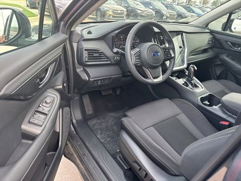 Certified 2025 Subaru Outback Premium image 9