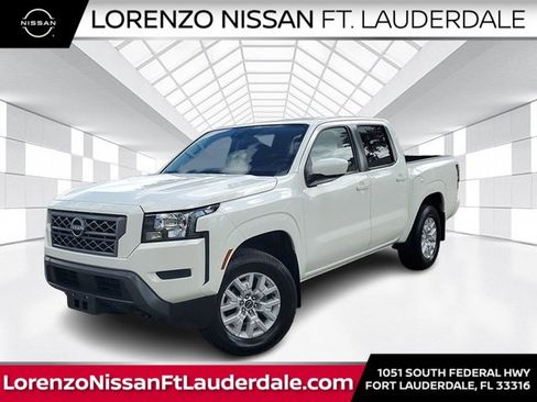 Certified 2023 Nissan Frontier SV image 1