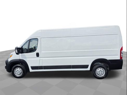Used 2023 RAM ProMaster 2500 image 7