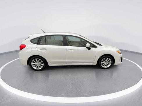 Used 2013 Subaru Impreza 2.0i Premium image 22