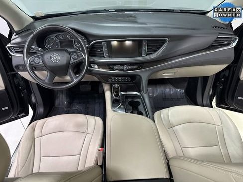 Used 2018 Buick Enclave Premium w/ Experience Buick Package image 19