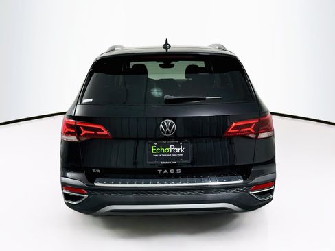 Used 2023 Volkswagen Taos SE FWD image 7