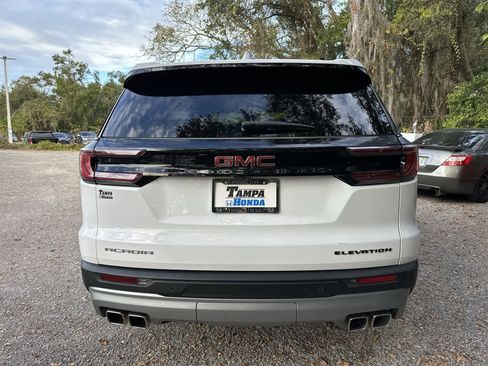 Used 2025 GMC Acadia Elevation image 5