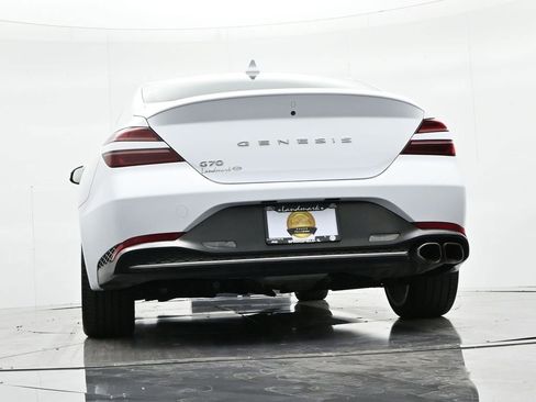 Used 2023 Genesis G70 2.0T image 21